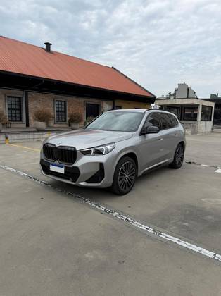 BMW X1 2.0 16V TURBO GASOLINA SDRIVE20I M SPORT STEPTRONIC BMW X1 2.0 16V TURBO GASOLINA SDRIVE20I M SPORT STEPTRONIC